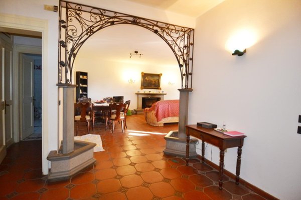 casa indipendente in vendita a Campiglia Marittima in zona Venturina