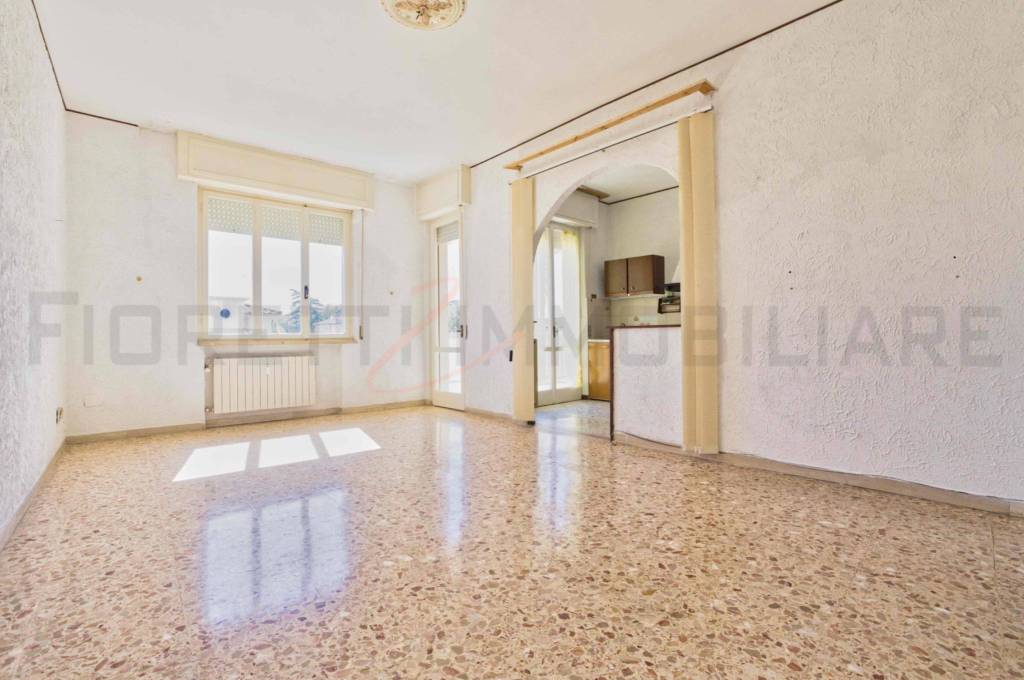 appartamento in vendita a Campiglia Marittima in zona Venturina