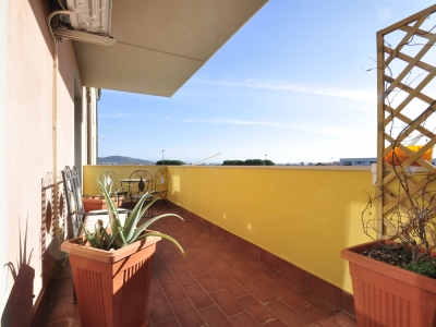 appartamento in vendita a Campiglia Marittima in zona Venturina