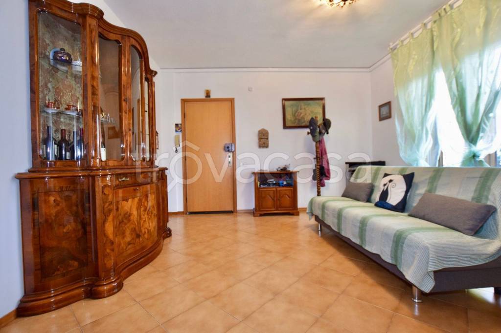 appartamento in vendita a Campiglia Marittima in zona Venturina