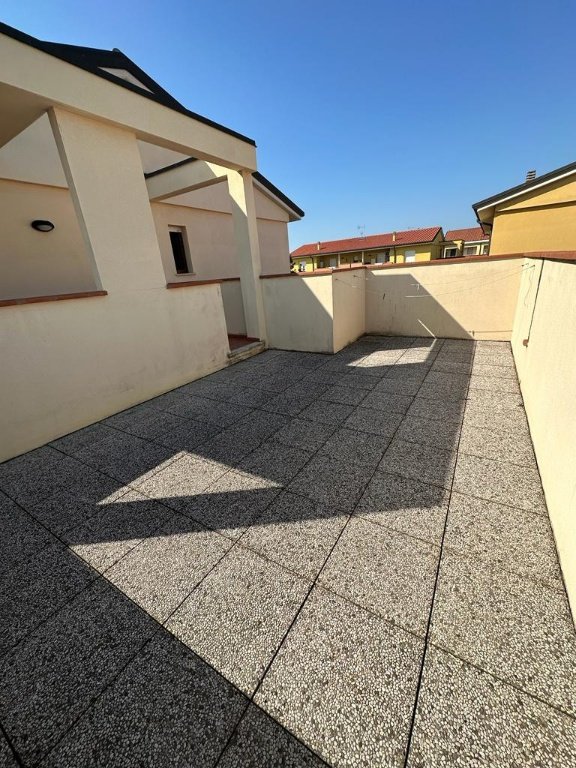 appartamento in vendita a Campiglia Marittima in zona Venturina