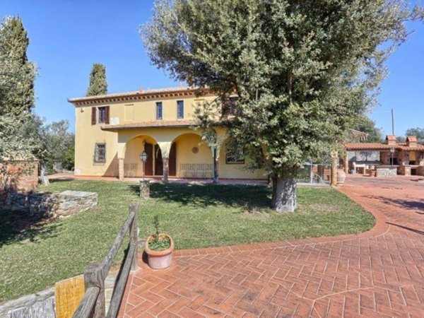 casa indipendente in vendita a Campiglia Marittima
