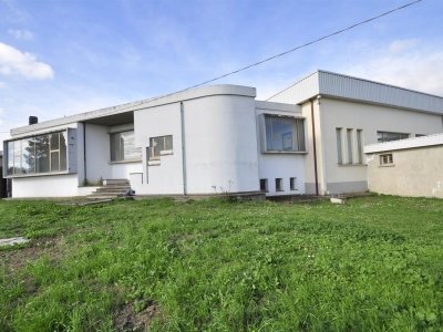 capannone in vendita a Campiglia Marittima in zona Cafaggio