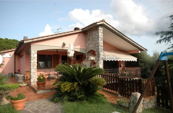 appartamento in vendita a Campiglia Marittima