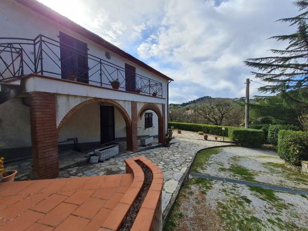casa indipendente in vendita a Campiglia Marittima