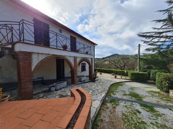 appartamento in vendita a Campiglia Marittima