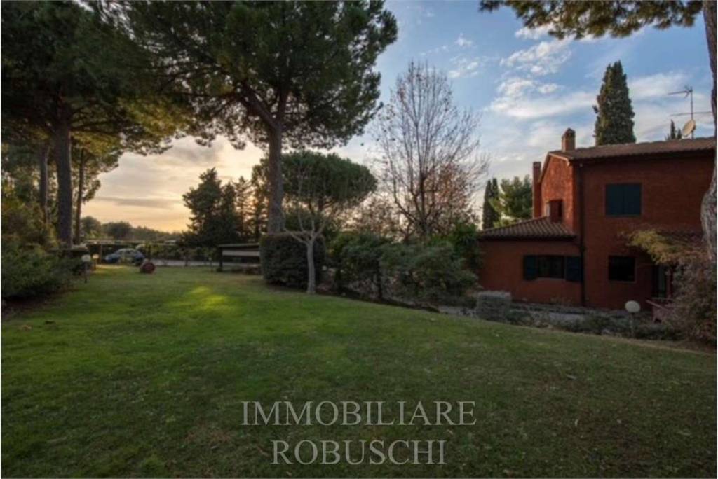 casa indipendente in vendita a Campiglia Marittima