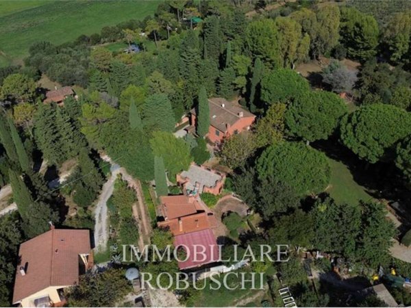 casa indipendente in vendita a Campiglia Marittima