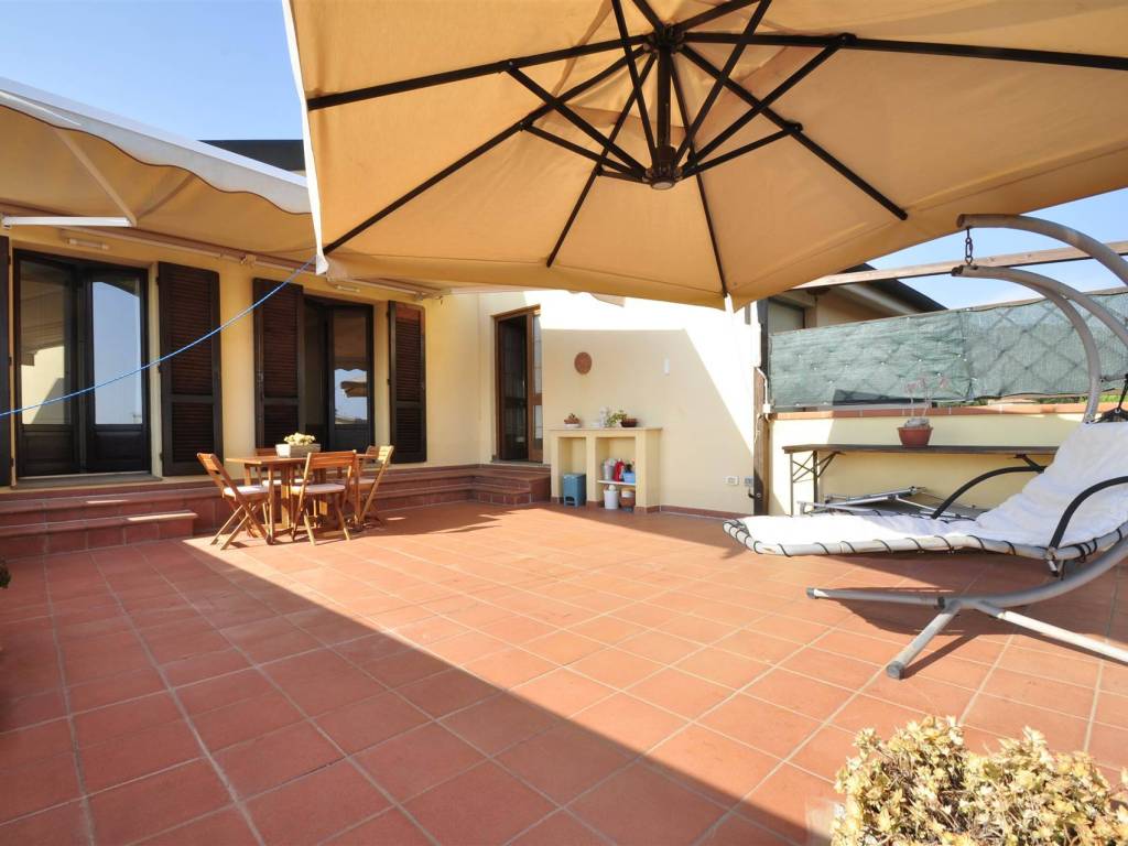 appartamento in vendita a Campiglia Marittima in zona Venturina