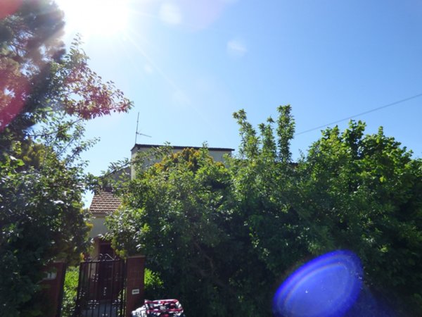 casa indipendente in vendita a Campiglia Marittima in zona Venturina