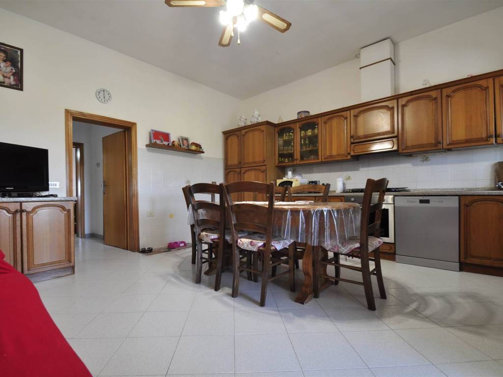 appartamento in vendita a Campiglia Marittima