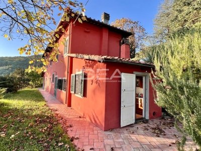 casa indipendente in vendita a Campiglia Marittima