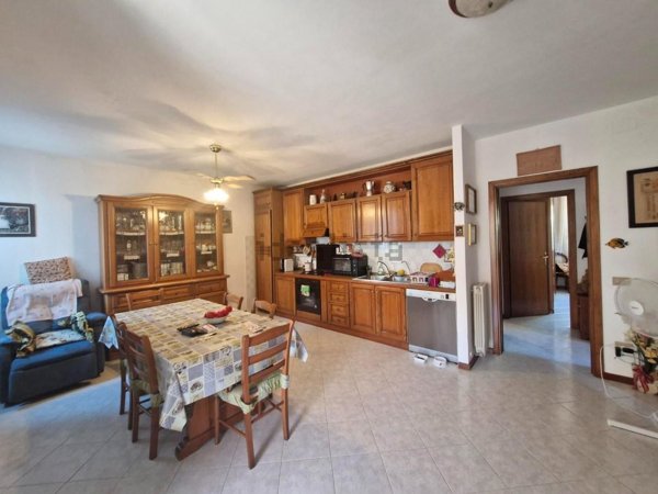 appartamento in vendita a Campiglia Marittima in zona Venturina