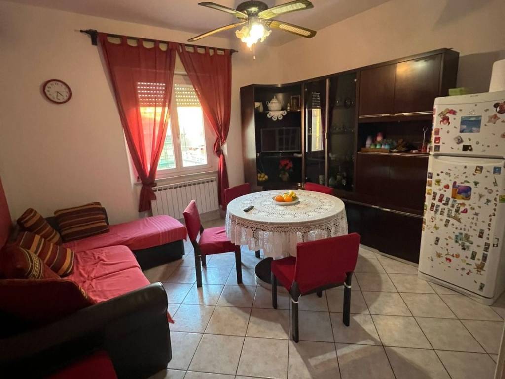 appartamento in vendita a Campiglia Marittima in zona Venturina