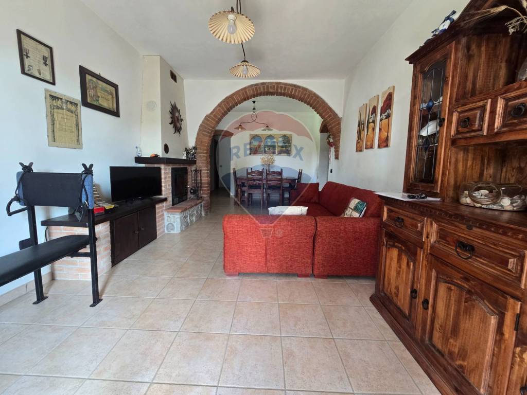 casa indipendente in vendita a Campiglia Marittima