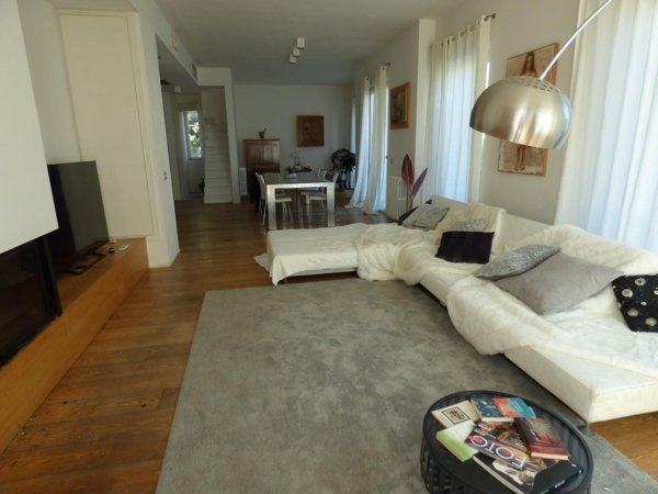 casa indipendente in vendita a Campiglia Marittima in zona Venturina