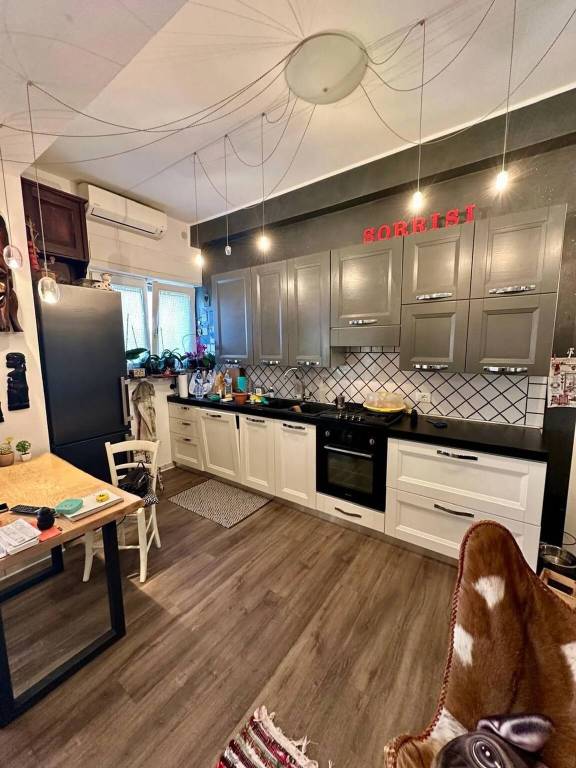 appartamento in vendita a Campiglia Marittima in zona Venturina