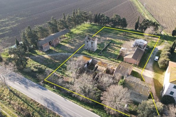 casa indipendente in vendita a Campiglia Marittima in zona Venturina