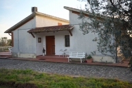 casa indipendente in vendita a Campiglia Marittima in zona Venturina