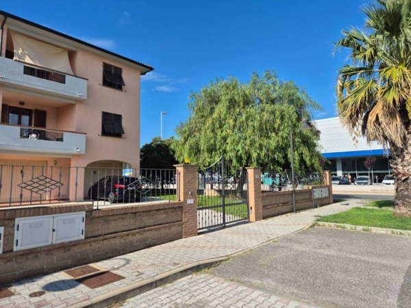 appartamento in vendita a Campiglia Marittima in zona Venturina