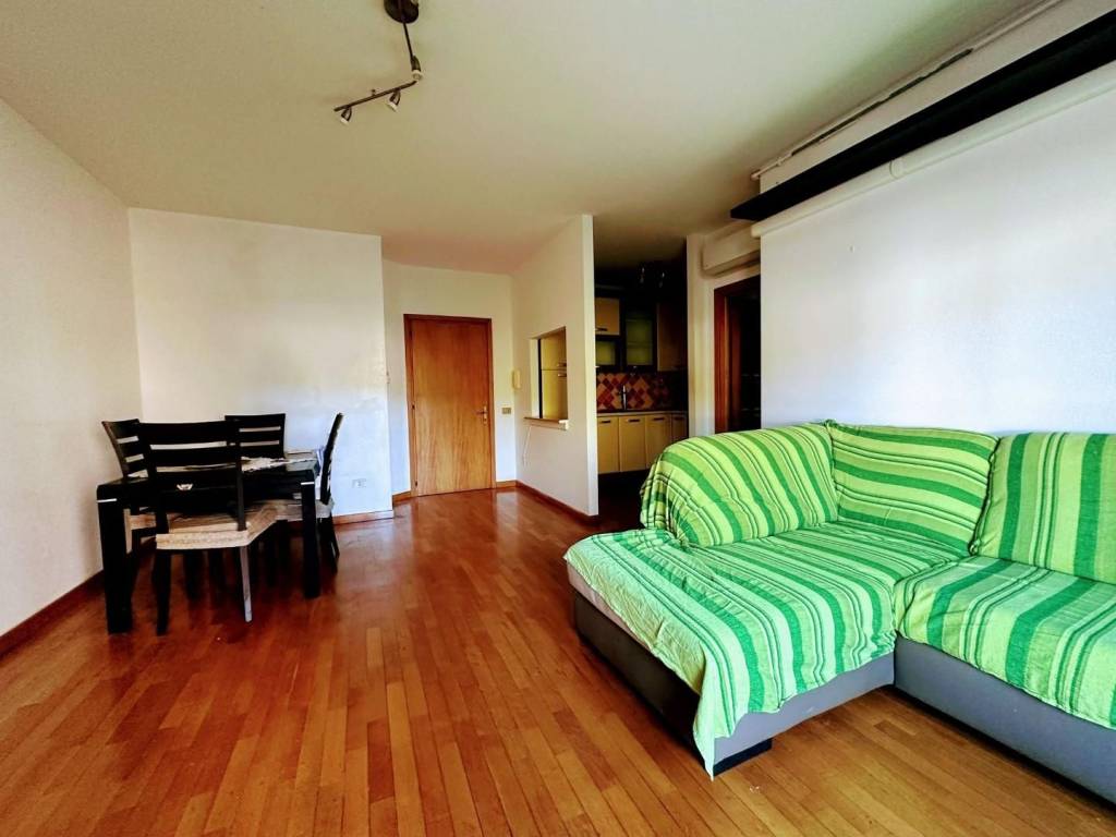 appartamento in vendita a Campiglia Marittima in zona Venturina