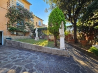 appartamento in vendita a Campiglia Marittima in zona Venturina