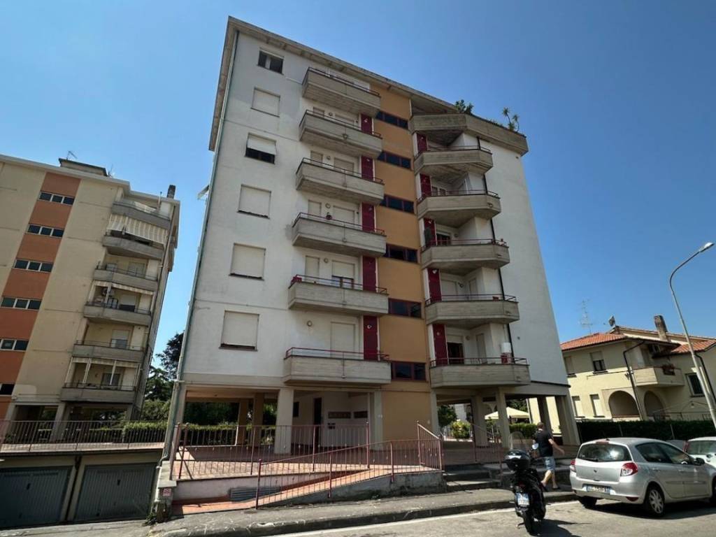 appartamento in vendita a Campiglia Marittima in zona Venturina