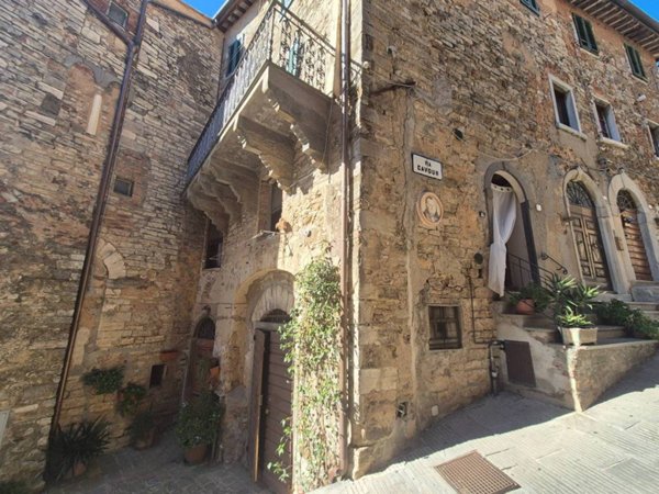 appartamento in vendita a Campiglia Marittima