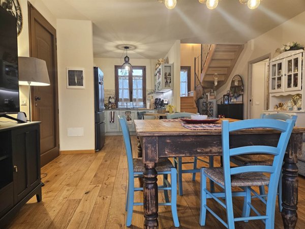 appartamento in vendita a Campiglia Marittima in zona Venturina