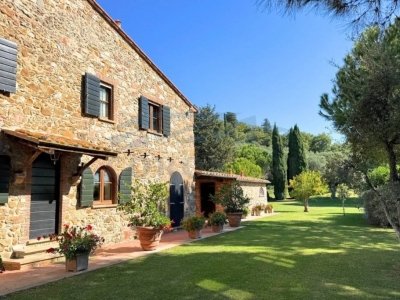 casa indipendente in vendita a Campiglia Marittima