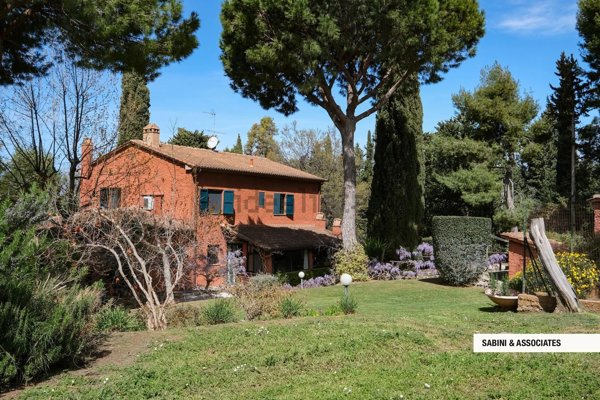 casa indipendente in vendita a Campiglia Marittima