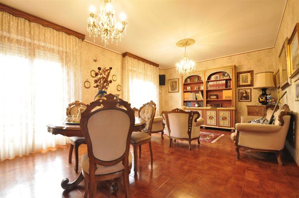 appartamento in vendita a Campiglia Marittima in zona Venturina