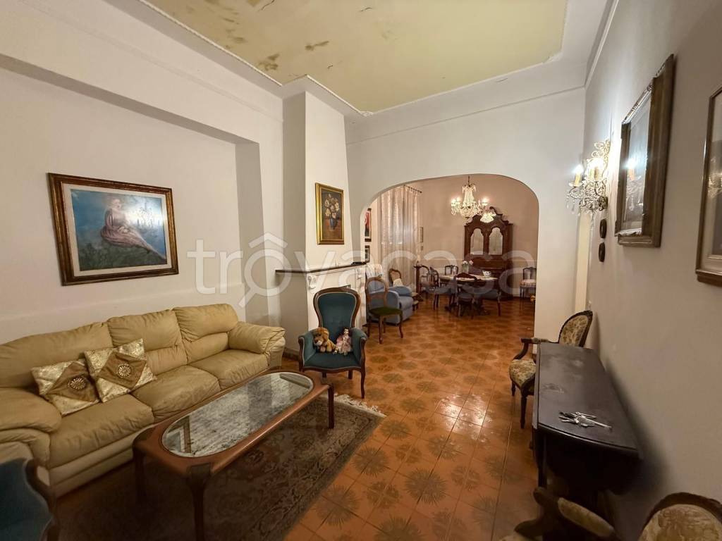 casa indipendente in vendita a Campiglia Marittima in zona Venturina