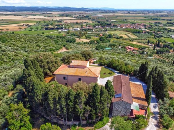 casa indipendente in vendita a Campiglia Marittima