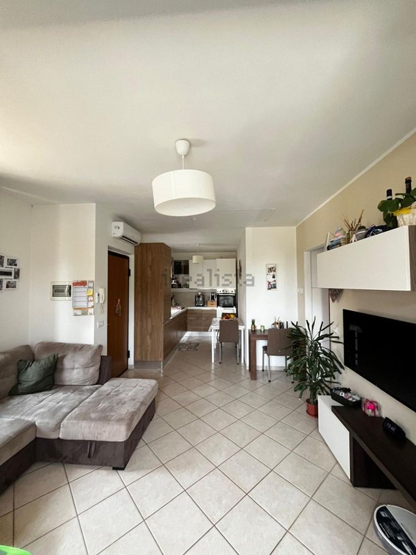 appartamento in vendita a Campiglia Marittima in zona Venturina