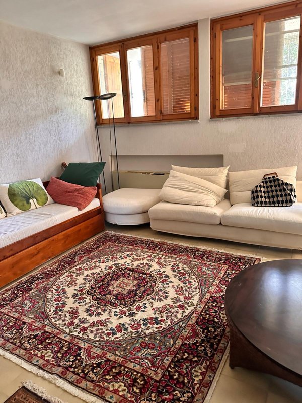 casa indipendente in vendita a Campiglia Marittima in zona Venturina