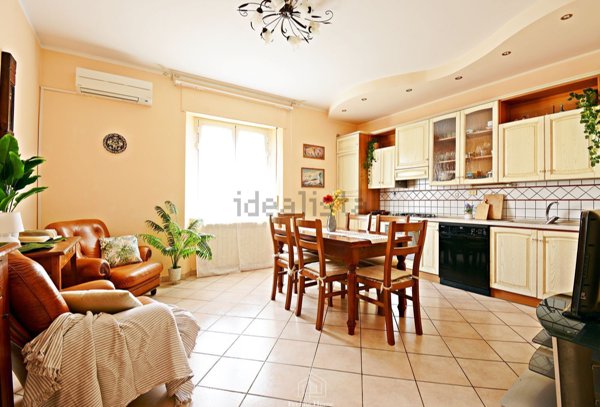 appartamento in vendita a Campiglia Marittima in zona Venturina