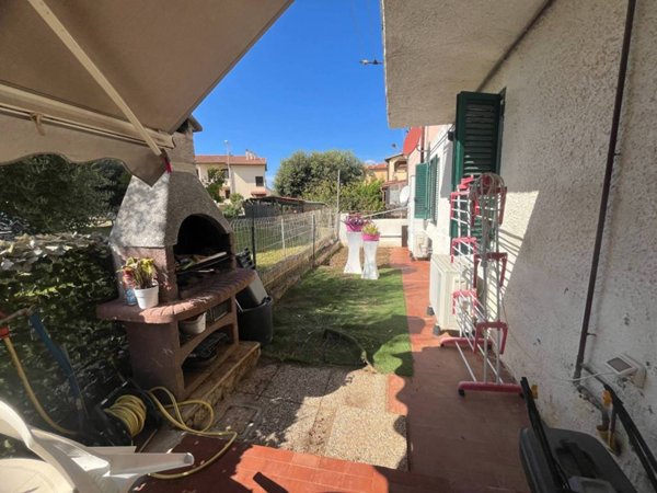 appartamento in vendita a Campiglia Marittima in zona Venturina