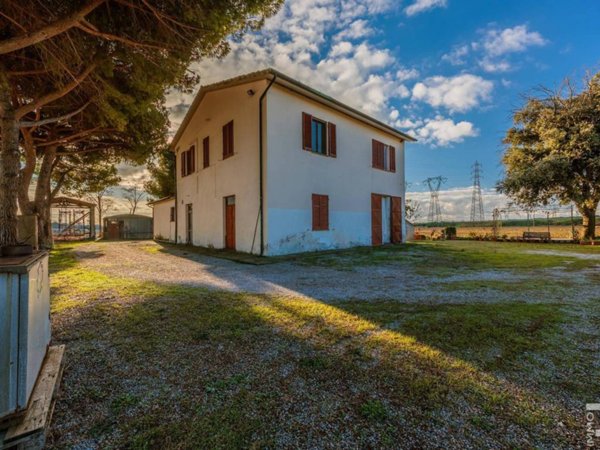 casa indipendente in vendita a Campiglia Marittima