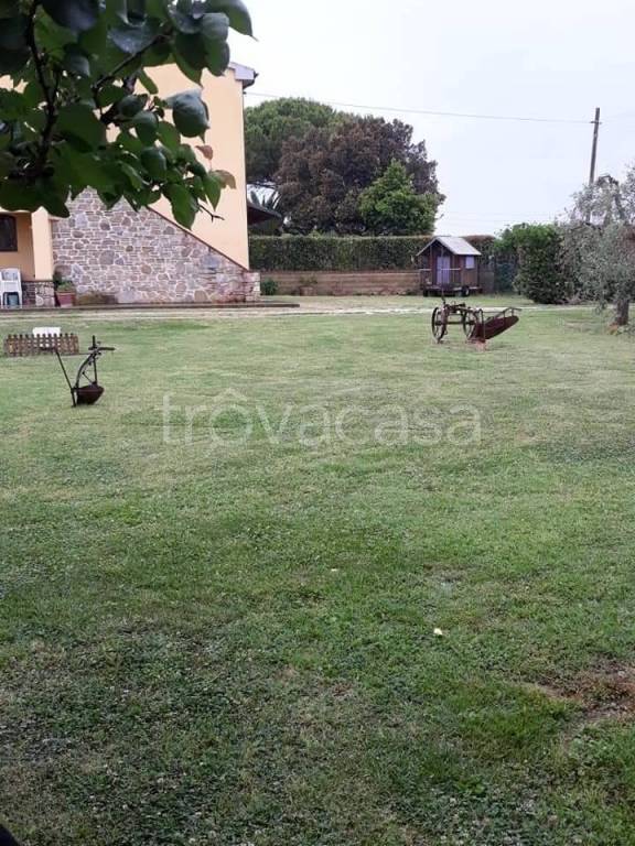 appartamento in vendita a Campiglia Marittima in zona Venturina