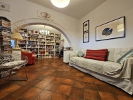 casa semindipendente in vendita a Campiglia Marittima in zona Venturina