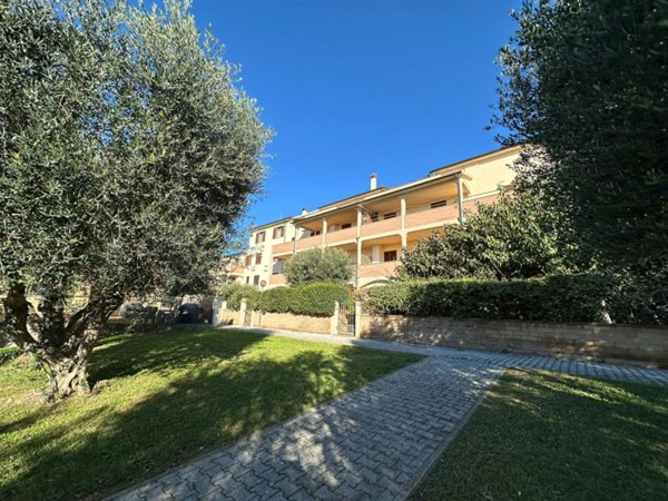 appartamento in vendita a Campiglia Marittima in zona Venturina