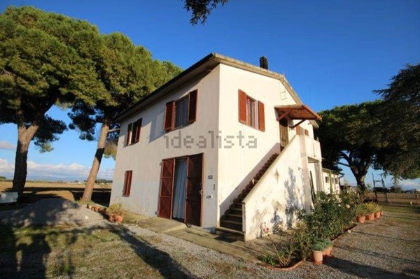 casa indipendente in vendita a Campiglia Marittima in zona Venturina