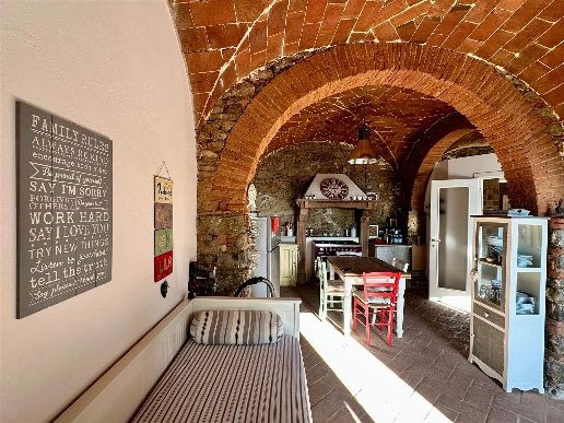 appartamento in vendita a Campiglia Marittima