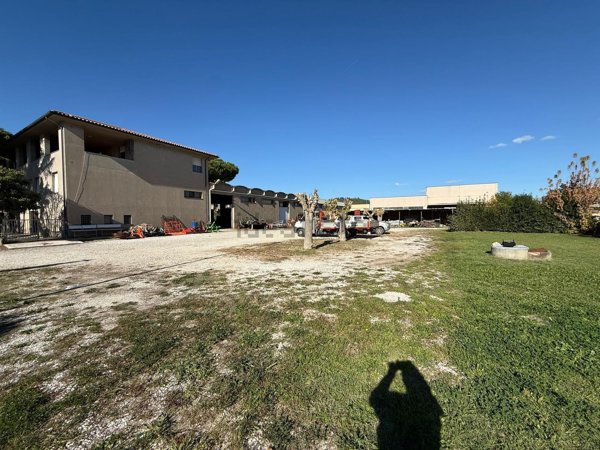 appartamento in vendita a Campiglia Marittima in zona Venturina