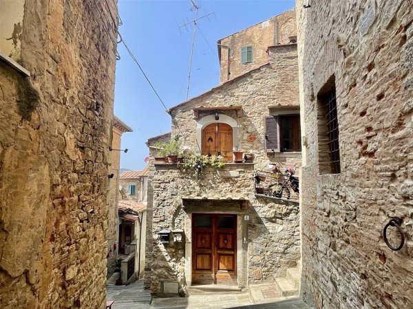 appartamento in vendita a Campiglia Marittima