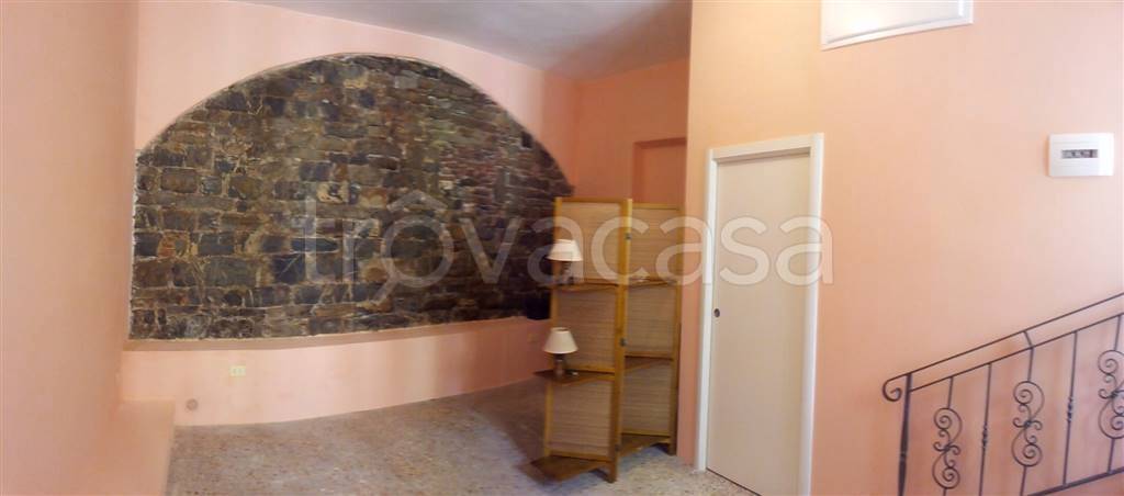 negozio in vendita a Campiglia Marittima