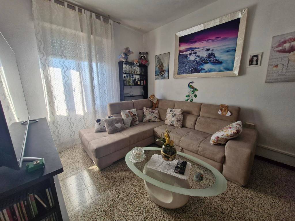 appartamento in vendita a Campiglia Marittima in zona Venturina