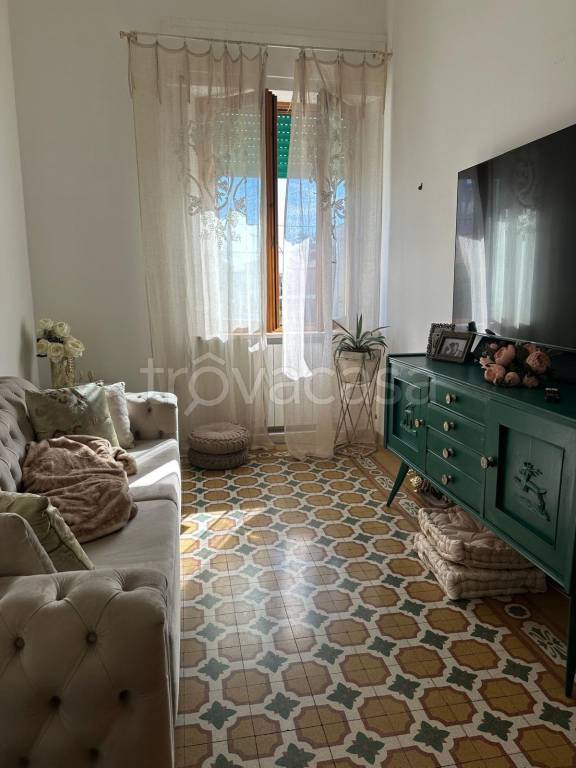 attico in vendita a Campiglia Marittima in zona Venturina