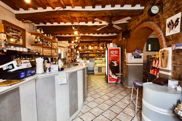 casa indipendente in vendita a Campiglia Marittima